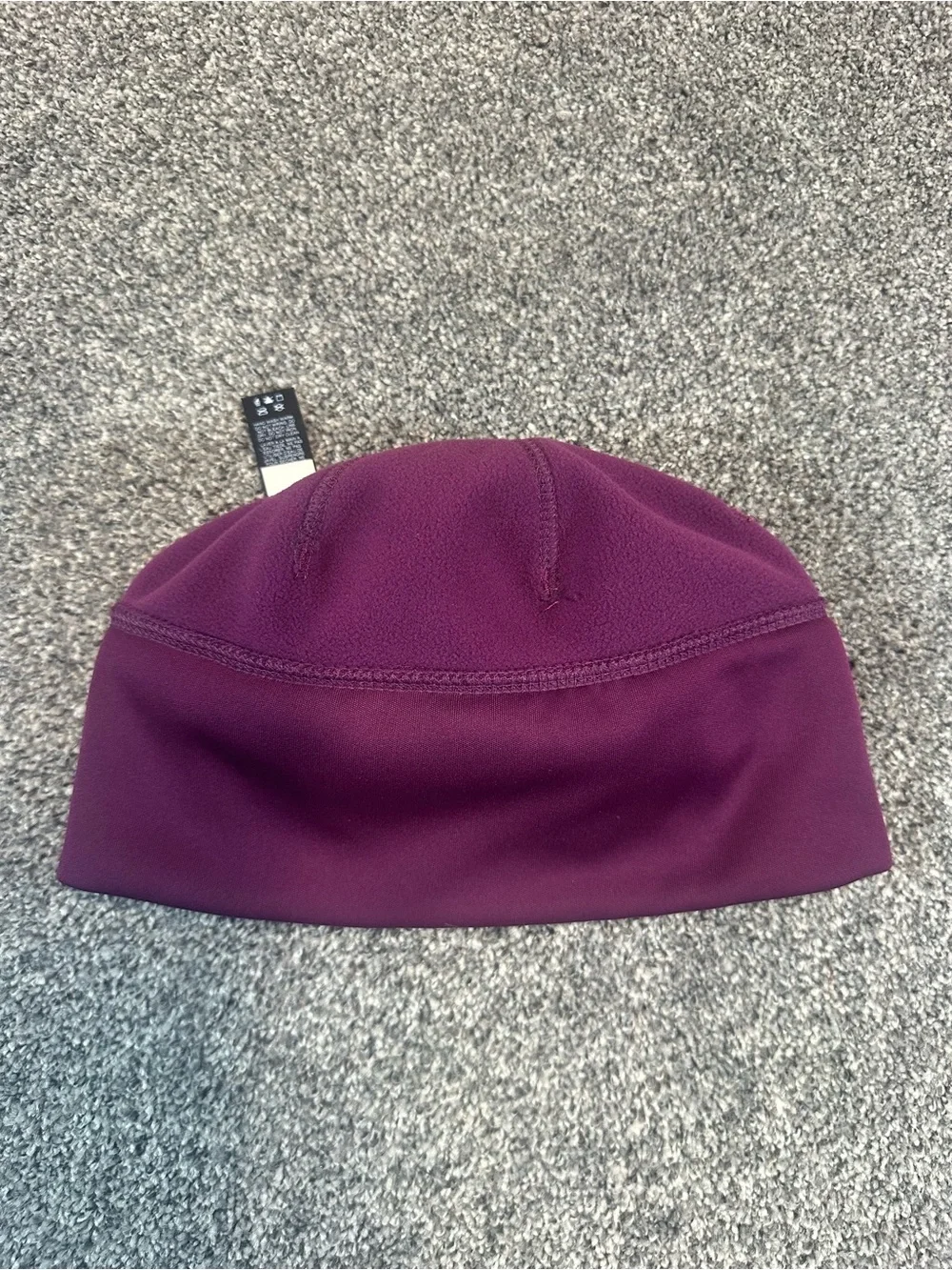 Nike Fit Running Beanie Hat Purple Plum Reflective Swoosh One Size Stretch